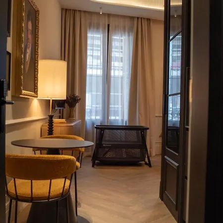 Boada Riera - The Roomsbyreini ホテル