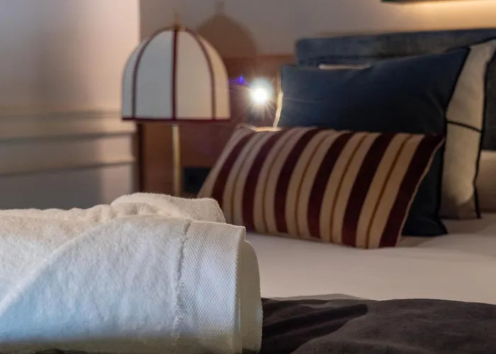 Boada Riera - The Roomsbyreini
